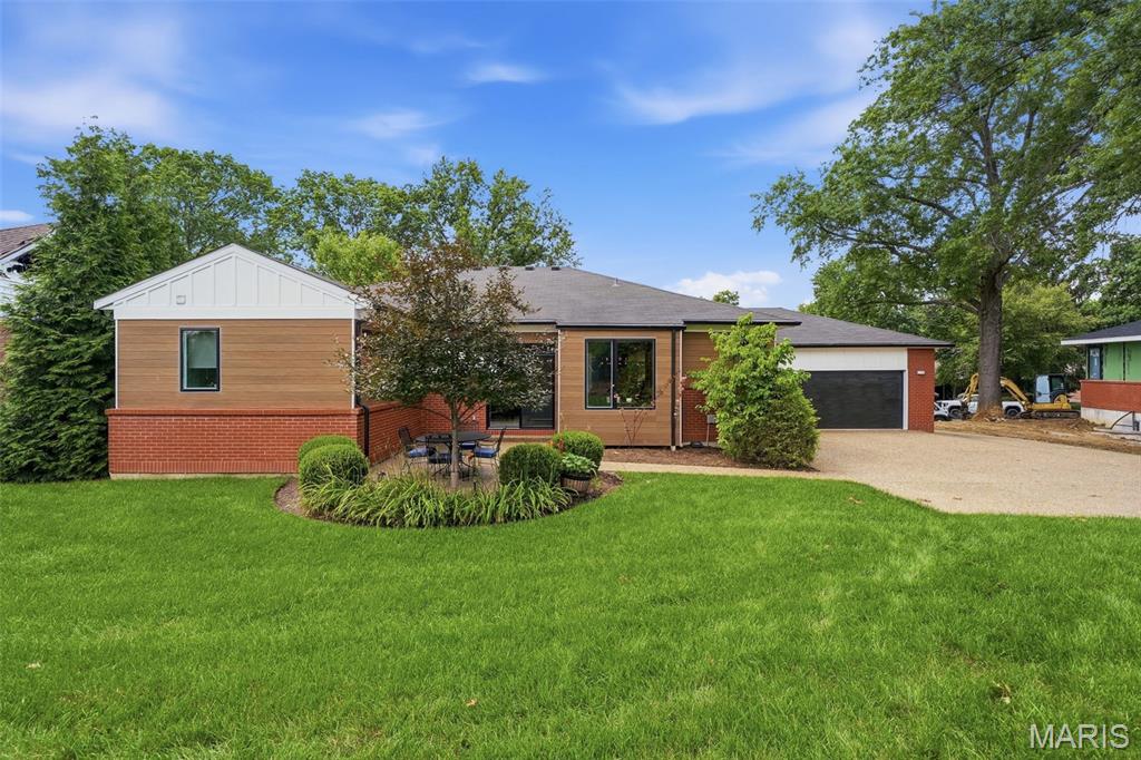9061 Monmouth Drive