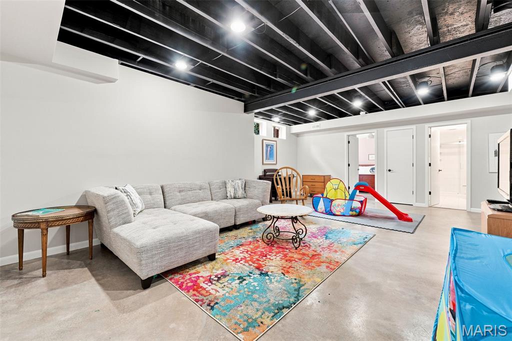 9061 Monmouth Drive