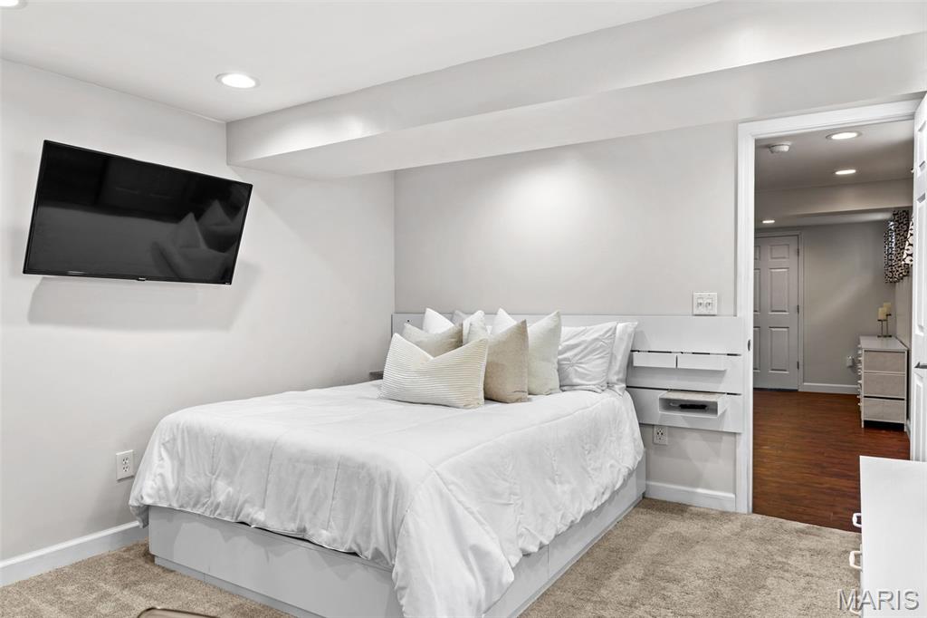 223 Shadyoak Drive