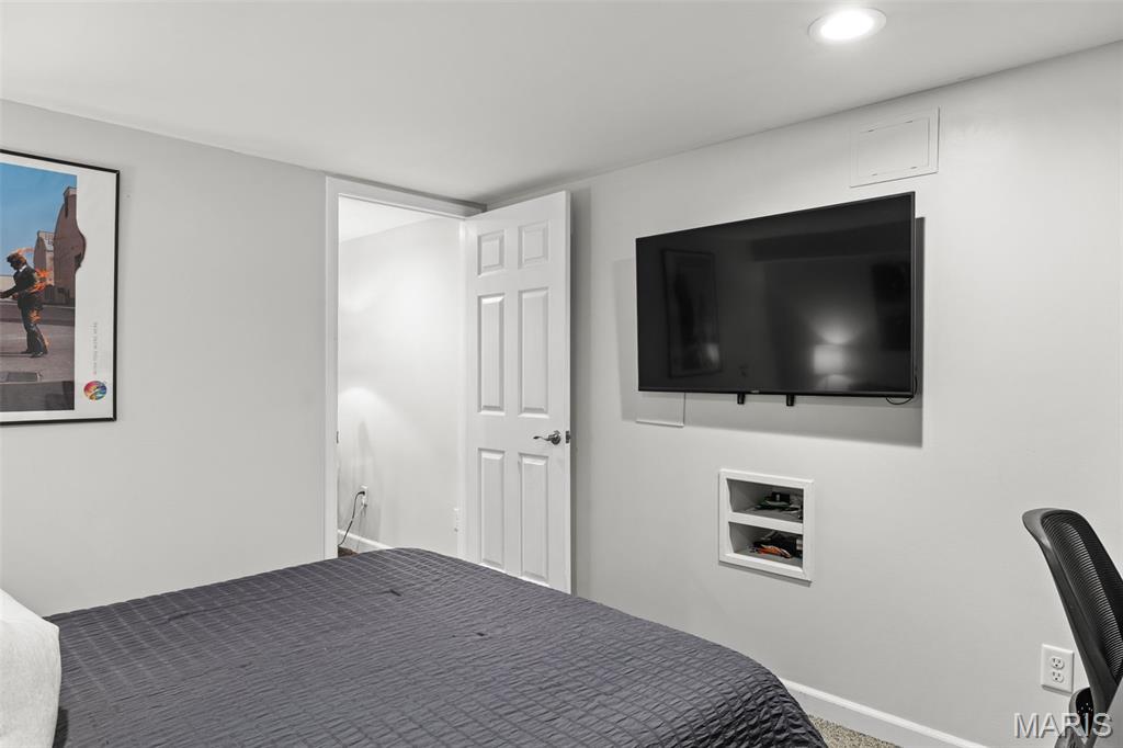223 Shadyoak Drive