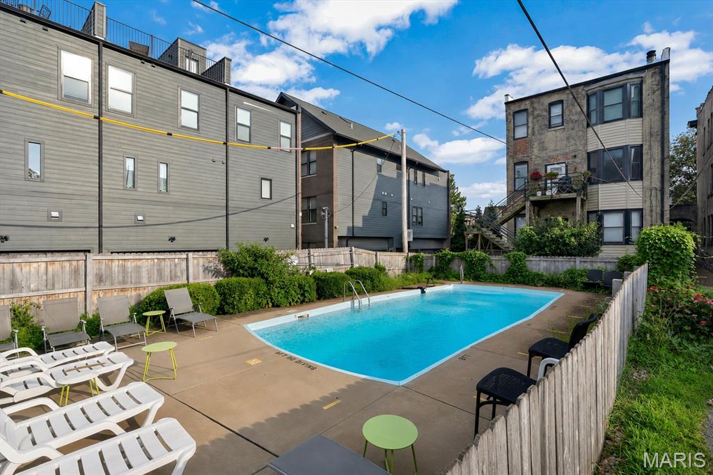 4309 Maryland Avenue Unit: 10B