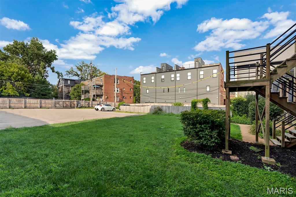 4309 Maryland Avenue Unit: 10B