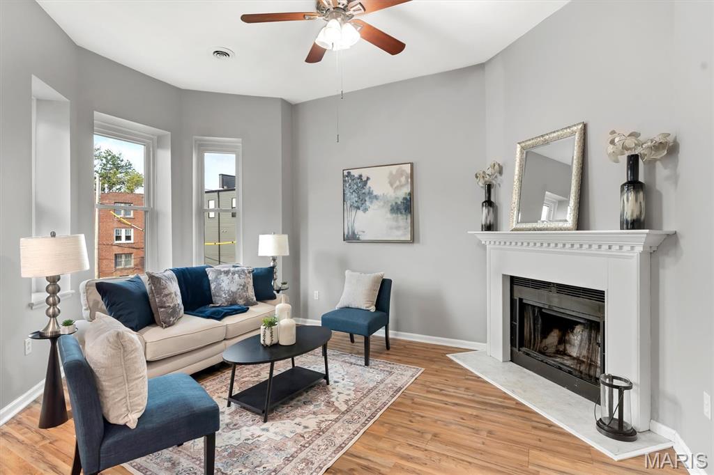 4309 Maryland Avenue Unit: 10B