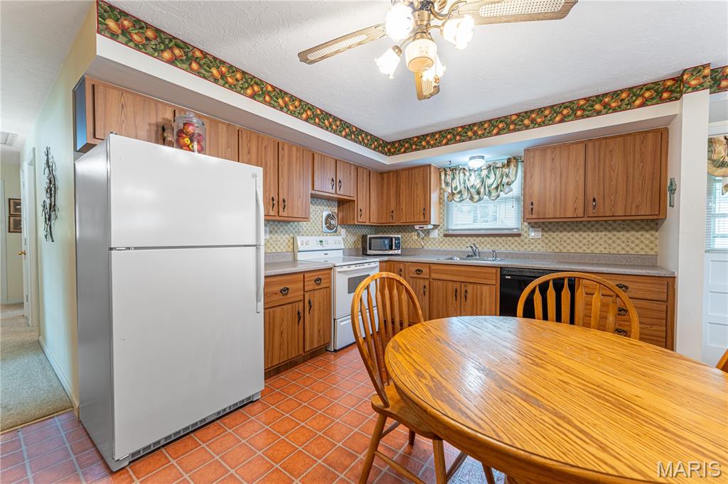 454 Lambeth Lane