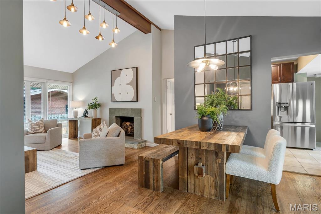 729 W Jewel Avenue