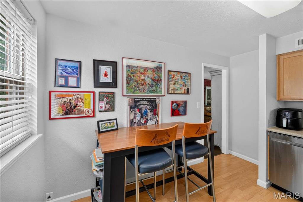 1920 Hunting Lake Court Unit: 102