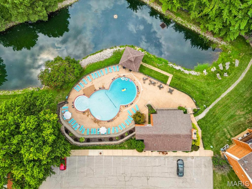 1920 Hunting Lake Court Unit: 102