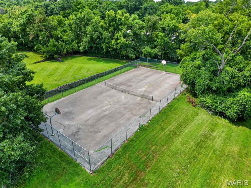 1920 Hunting Lake Court Unit: 102