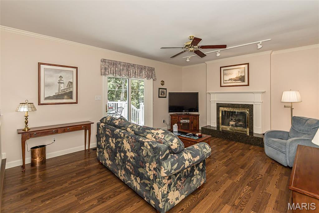 1524 Pheasant Ridge Drive