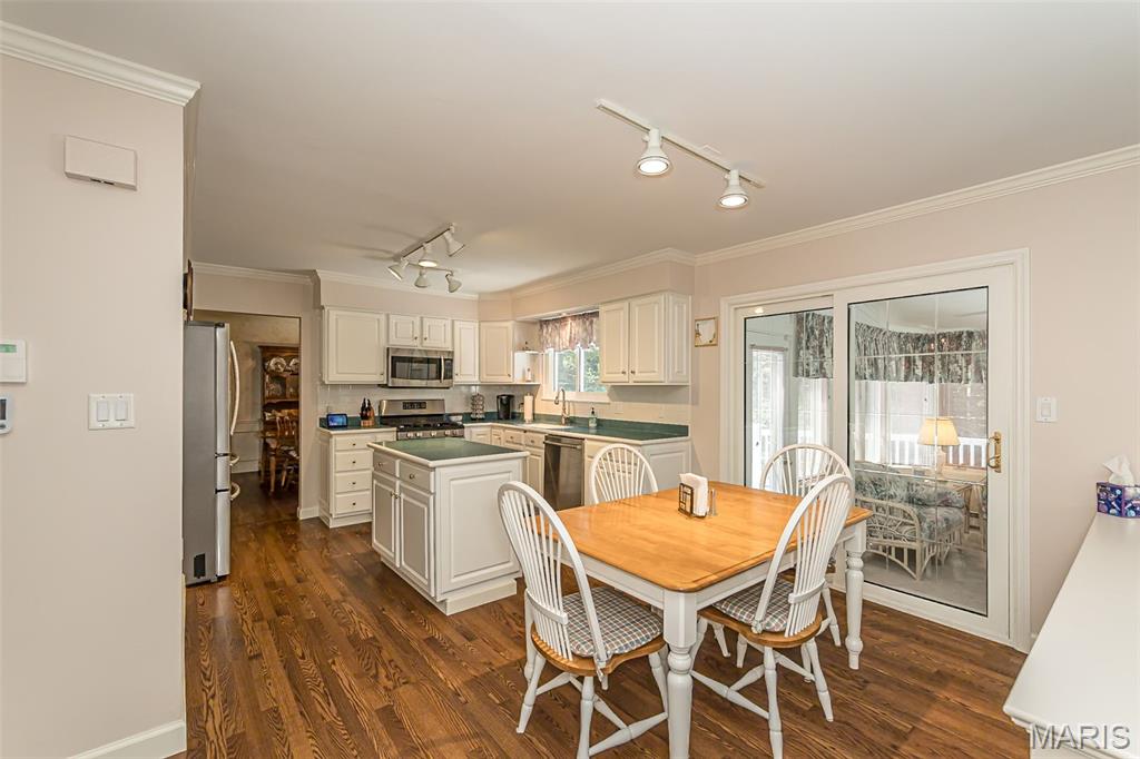 1524 Pheasant Ridge Drive