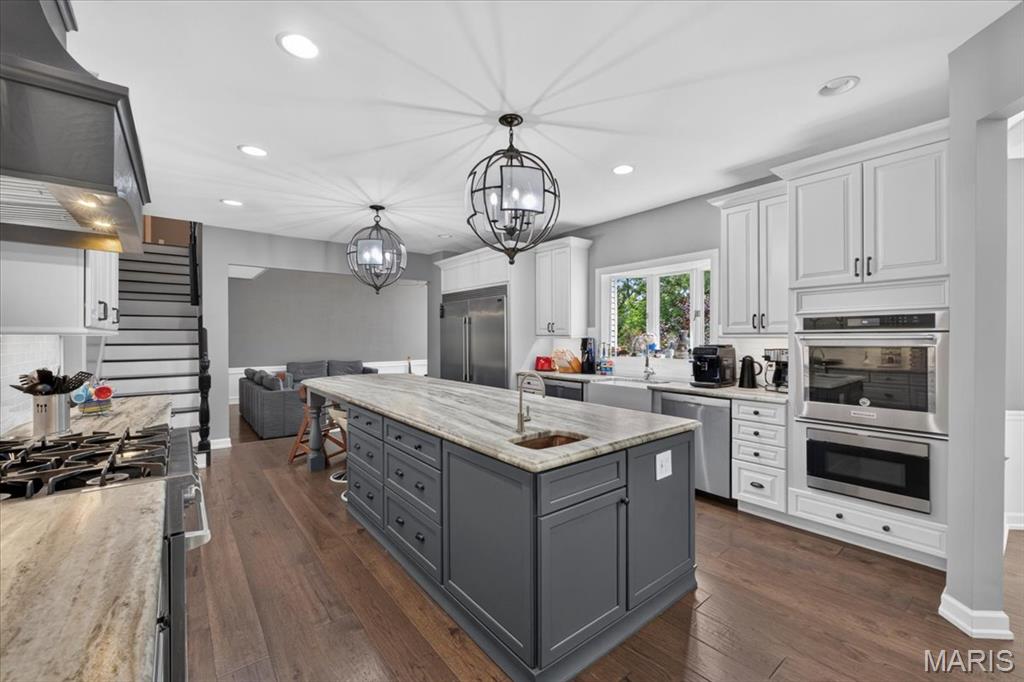 37 Kennerly Manor Drive