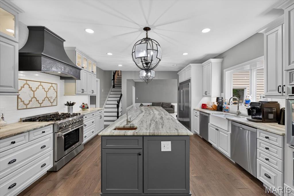 37 Kennerly Manor Drive