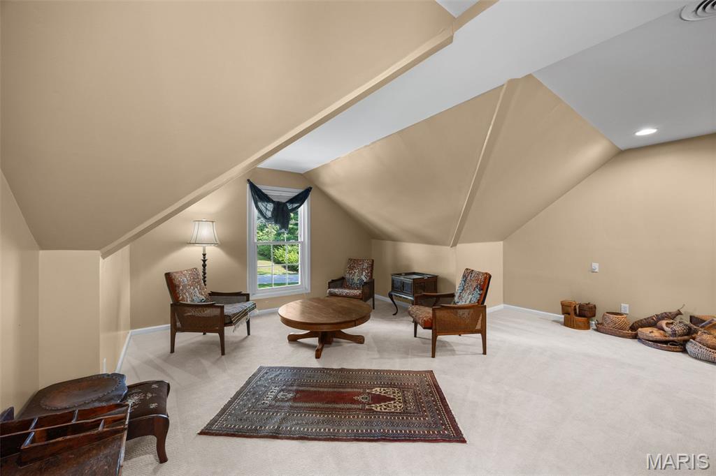 2 Middlebrook Lane