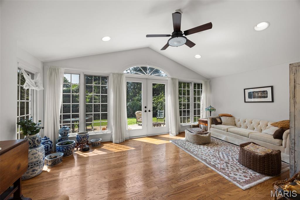 2 Middlebrook Lane
