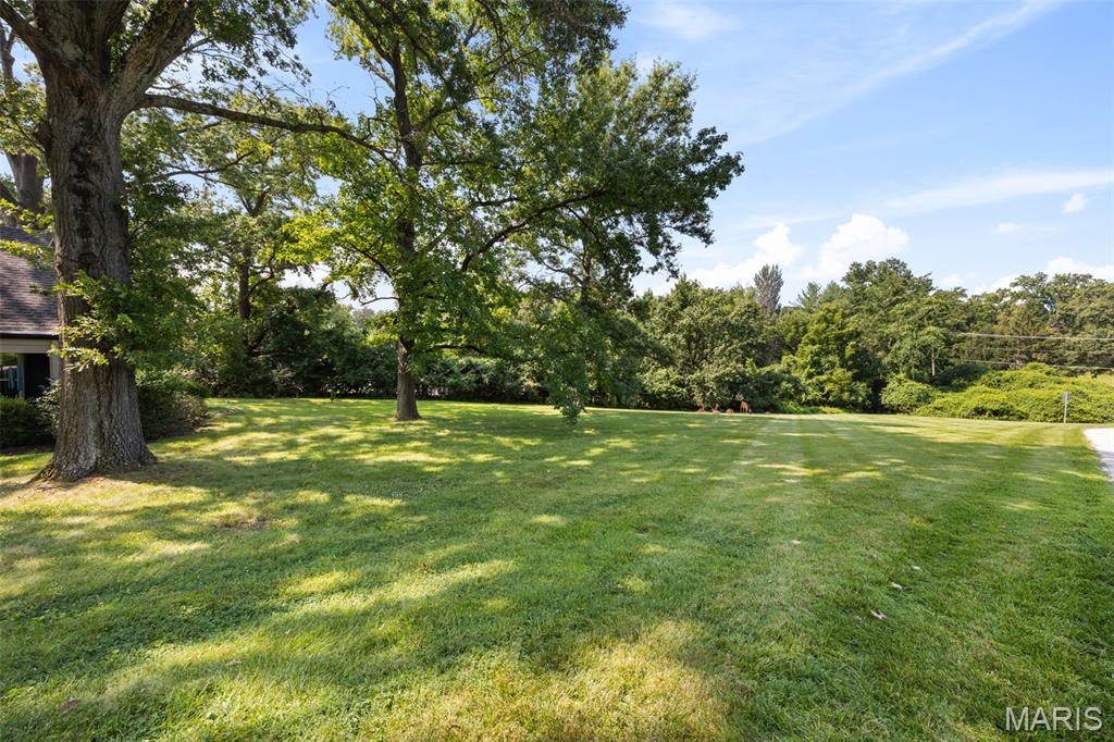 2 Middlebrook Lane