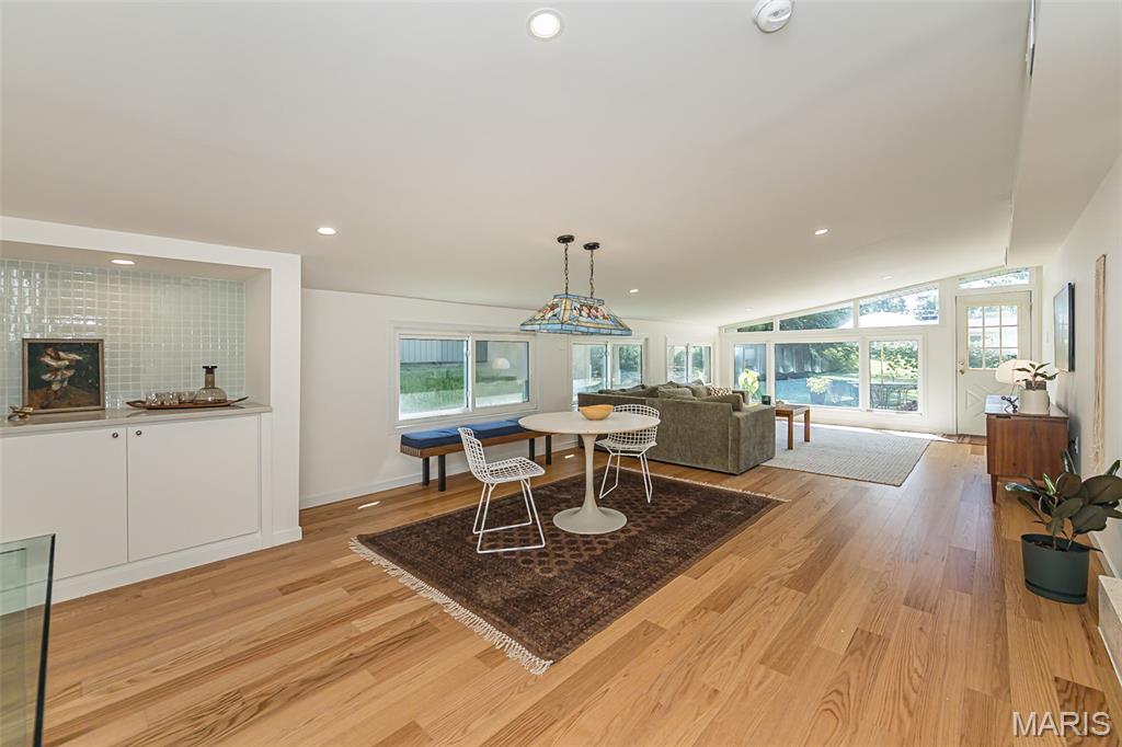 728 Hutchins Drive
