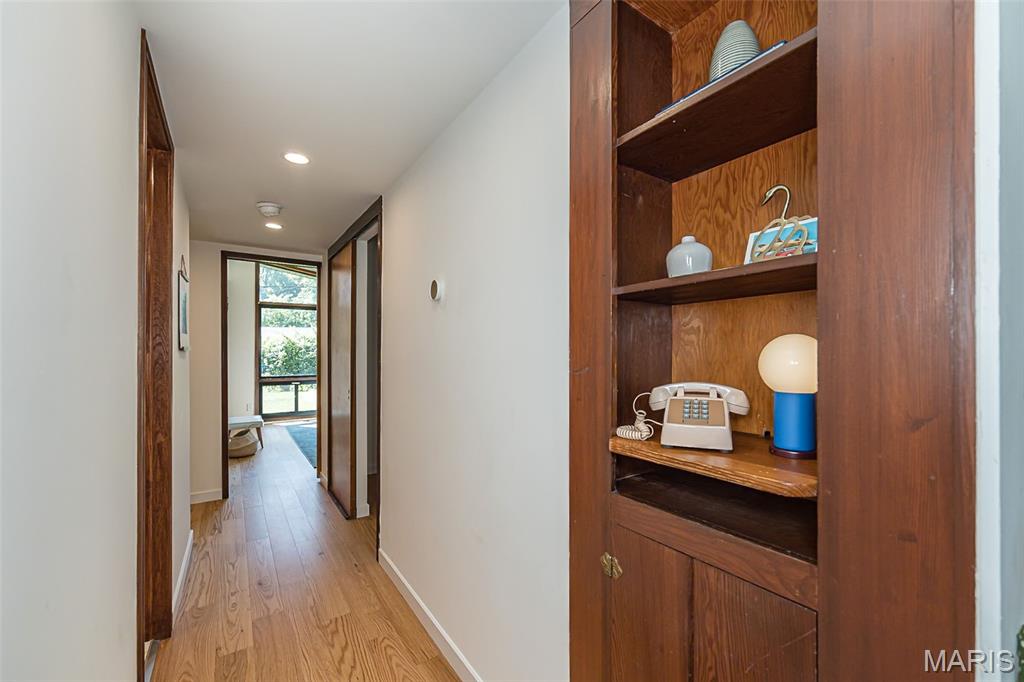 728 Hutchins Drive