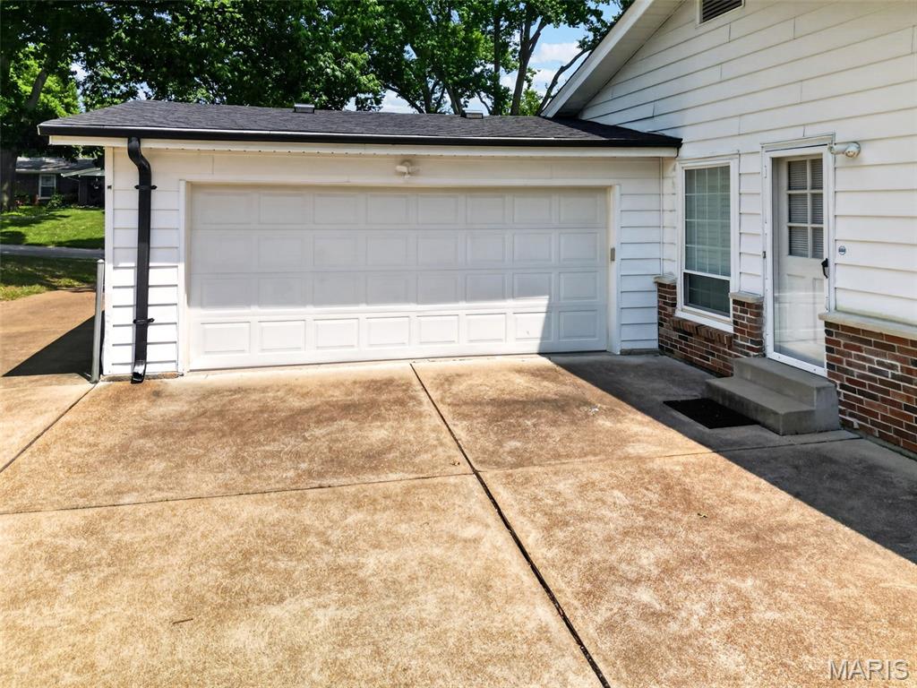408 Algonquin Drive
