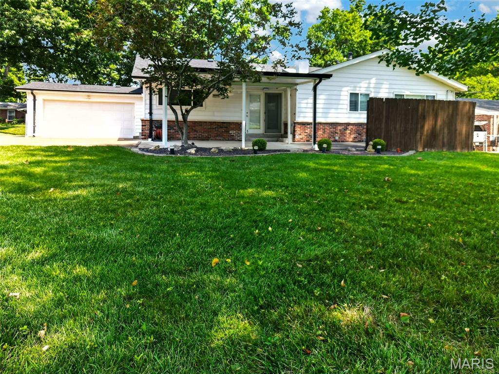 408 Algonquin Drive
