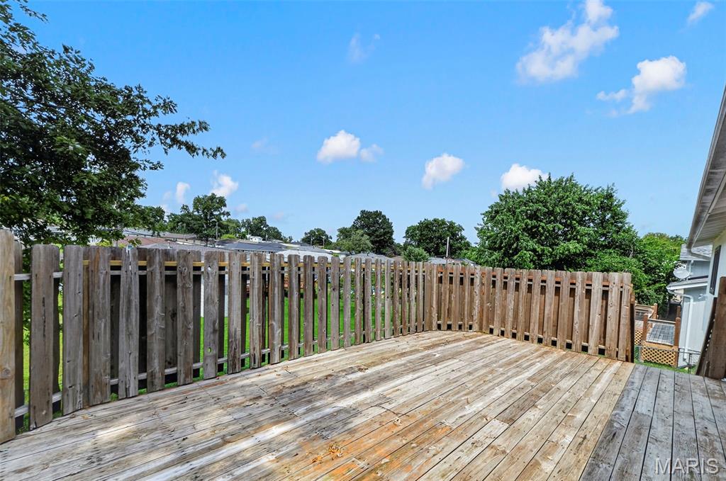 2693 Creekwood Manor Lane