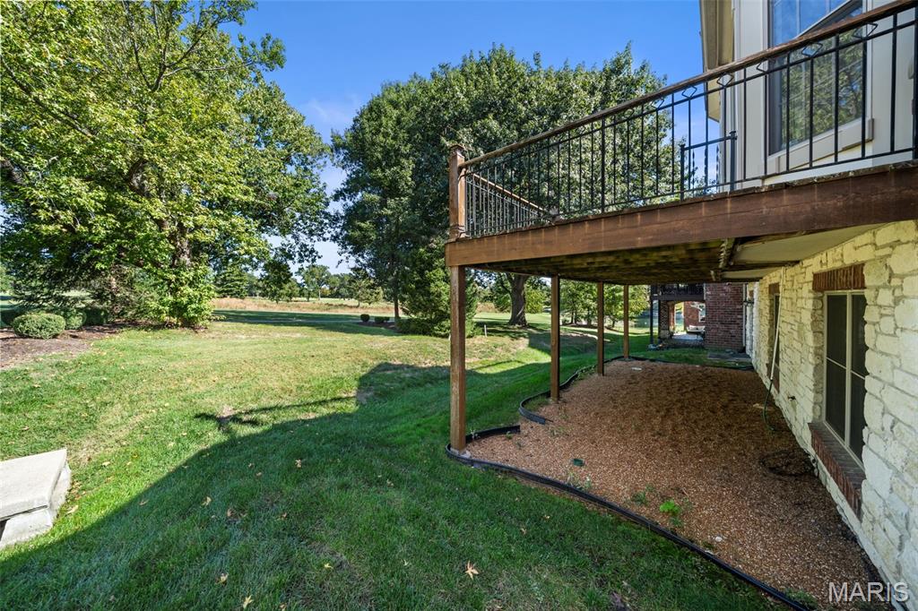 278 Meadowbrook Country Club Estate