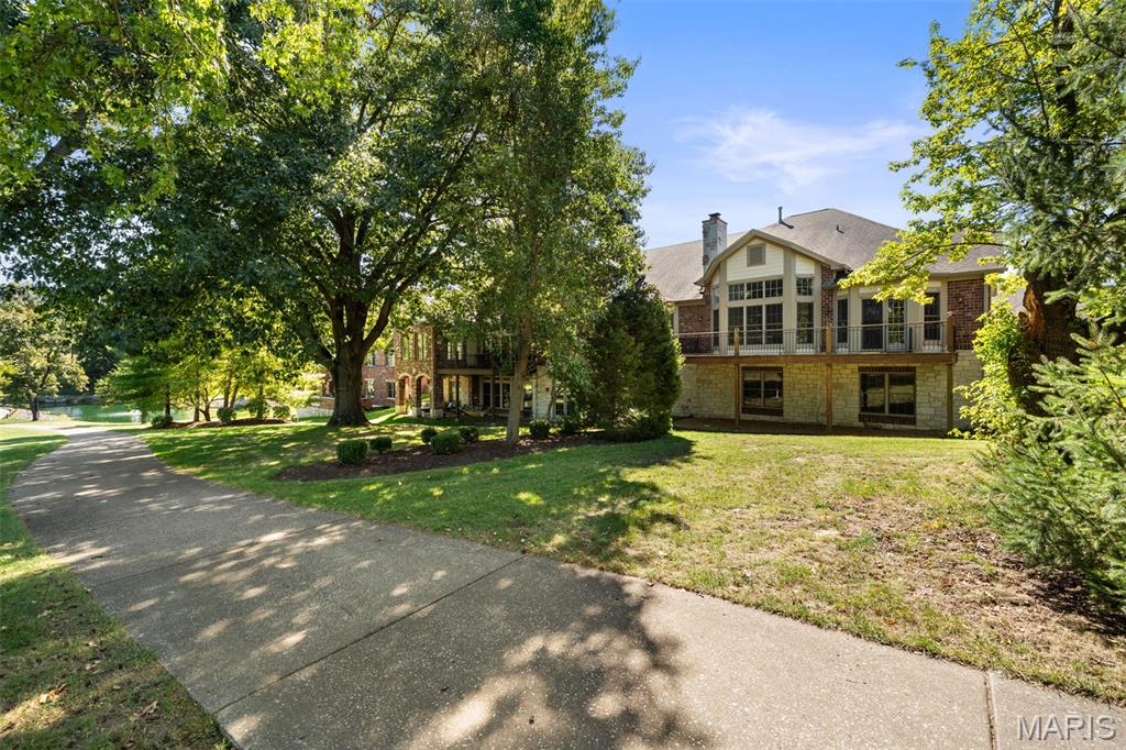 278 Meadowbrook Country Club Estate