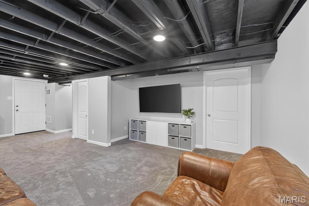 628 Sessions Avenue