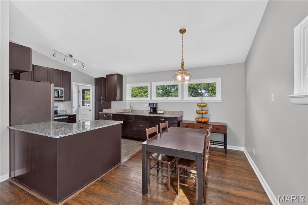 628 Sessions Avenue
