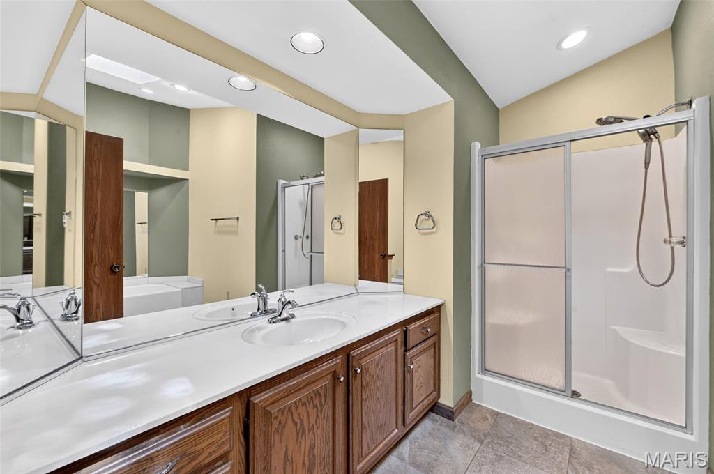 2432 Evergreen Forest Court
