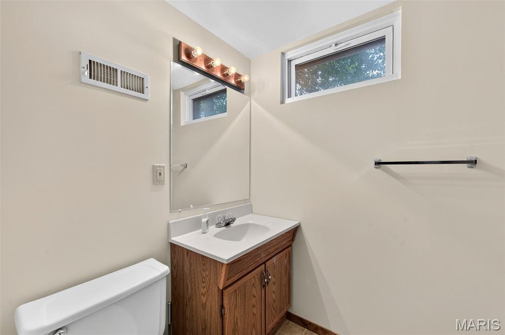 2432 Evergreen Forest Court