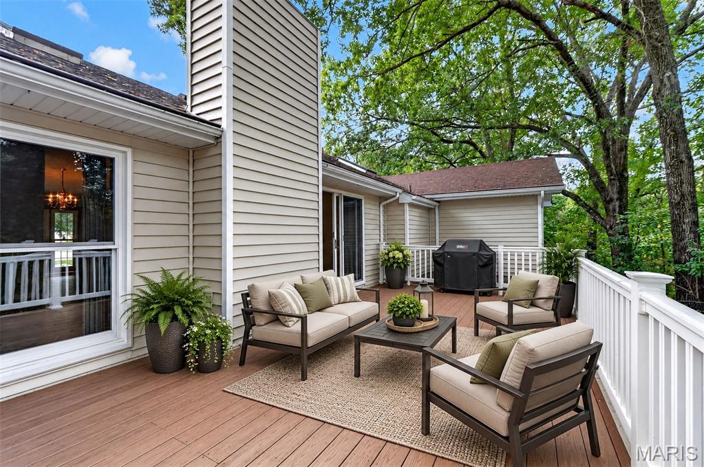 2432 Evergreen Forest Court