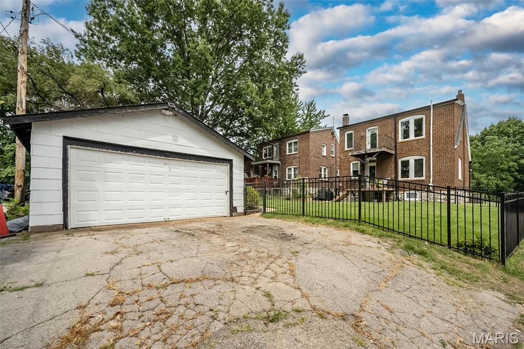 40000 Loughborough Avenue