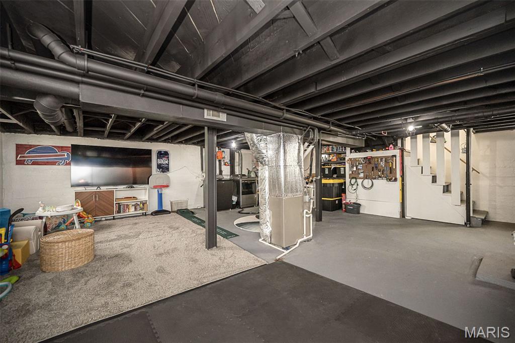 7614 Carswold