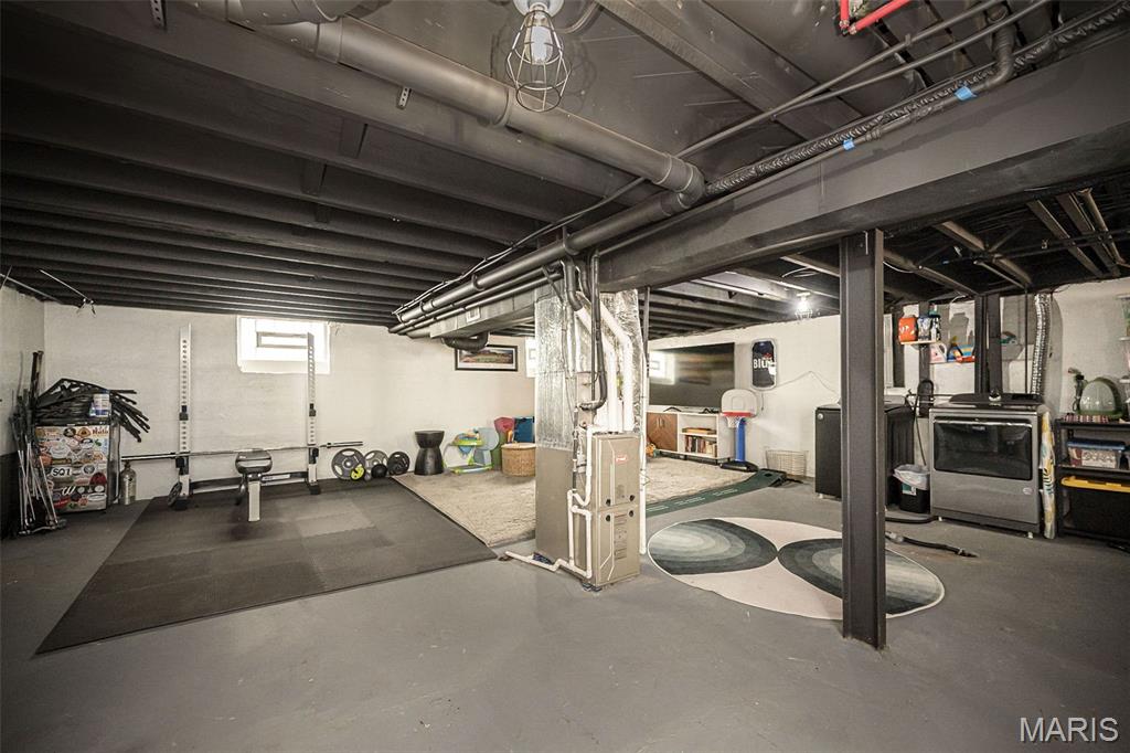 7614 Carswold