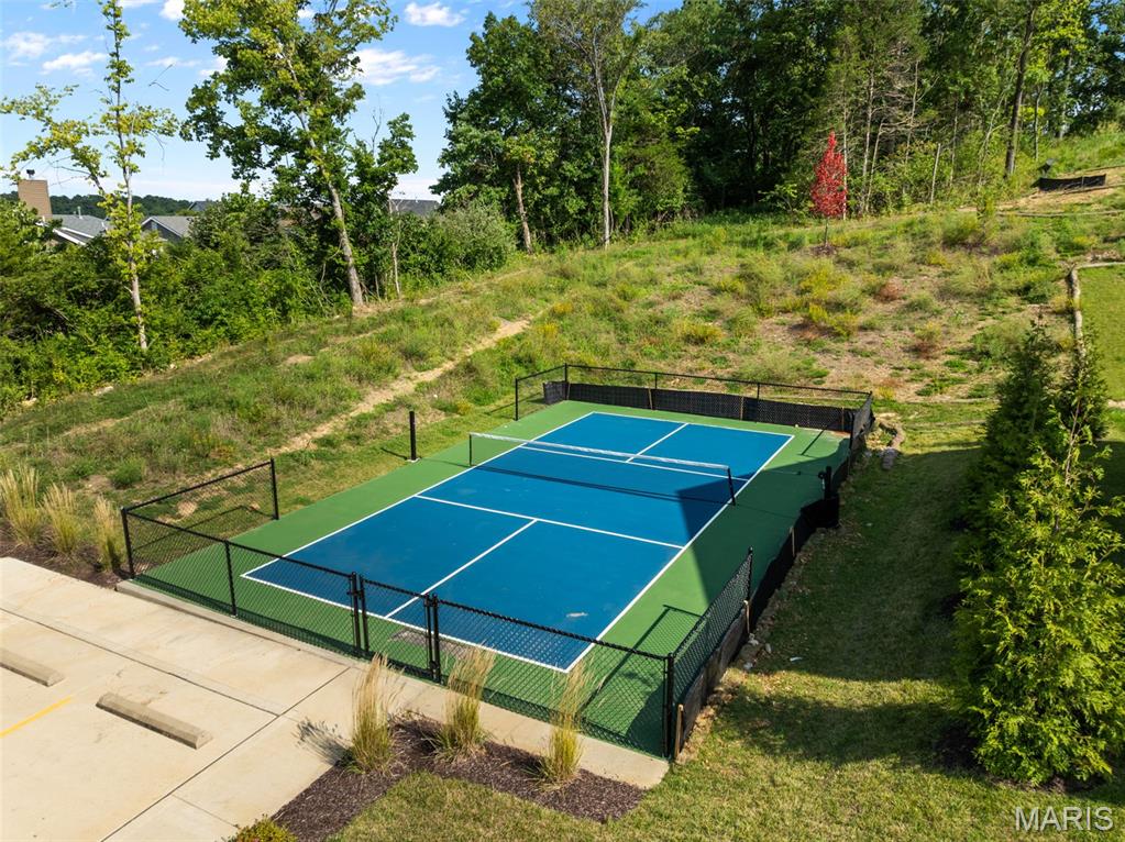 1004 Autumn Valley Court