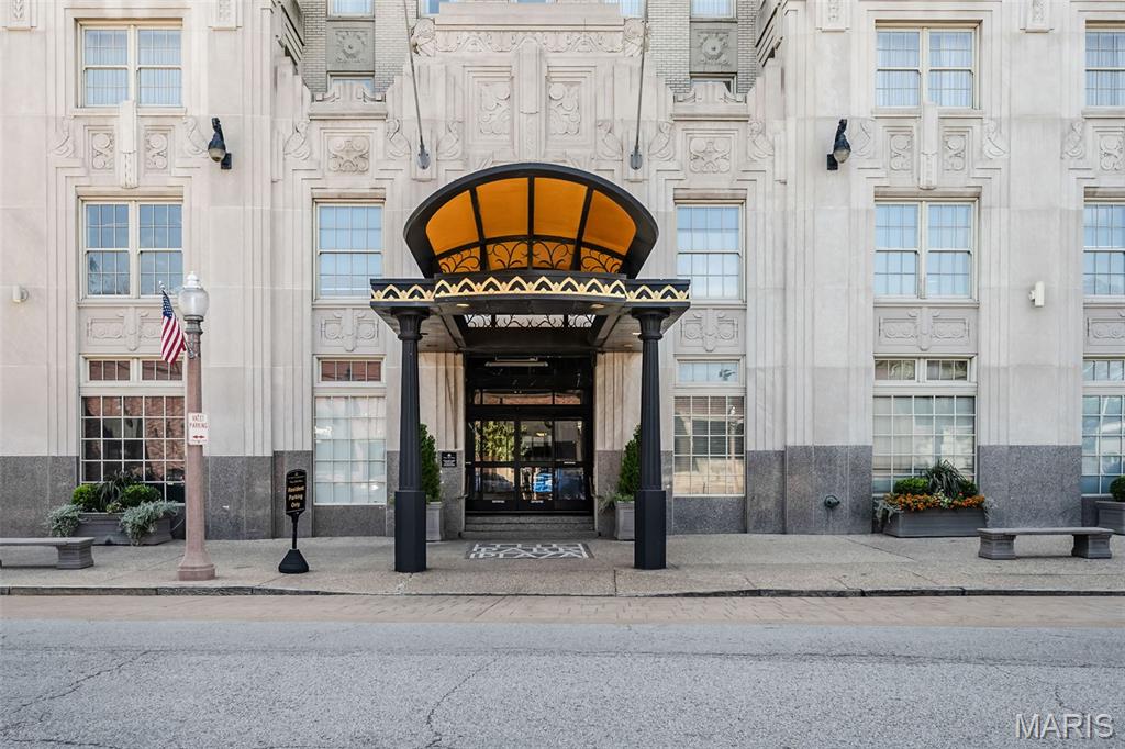 232 N Kingshighway Boulevard Unit: 1107
