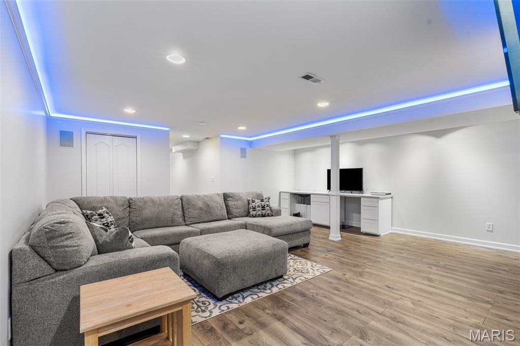 65 Adventura Drive