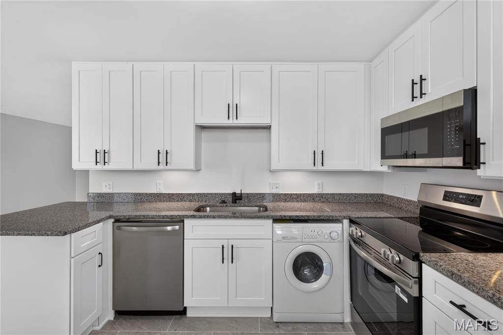5630 Pershing Avenue Unit: 37
