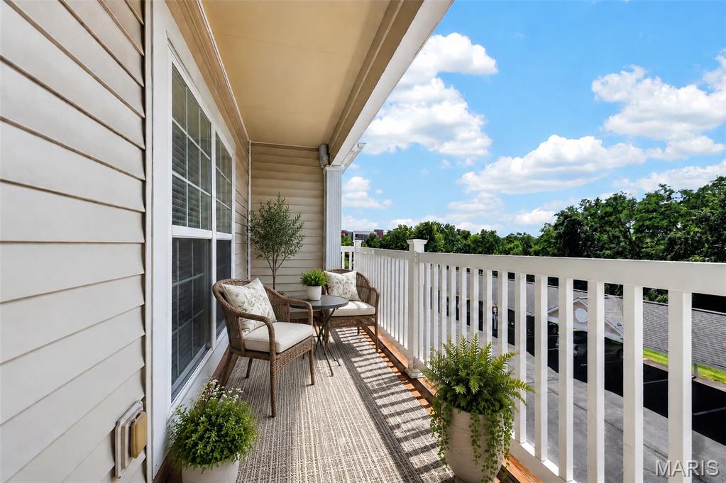 6 Monarch Trace Court Unit: 304