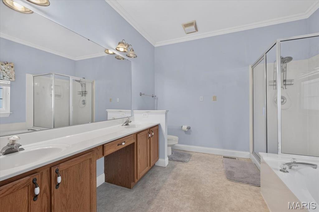 2418 Golden Bear Way Unit: 711A