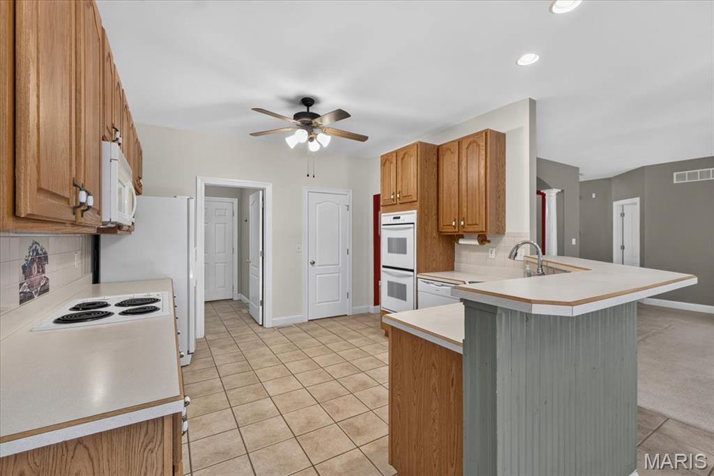 2418 Golden Bear Way Unit: 711A