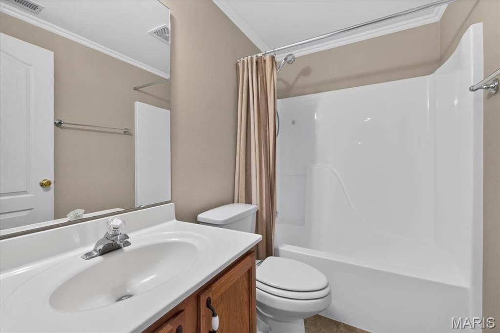 2418 Golden Bear Way Unit: 711A