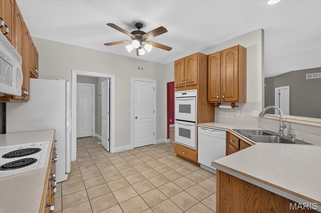 2418 Golden Bear Way Unit: 711A