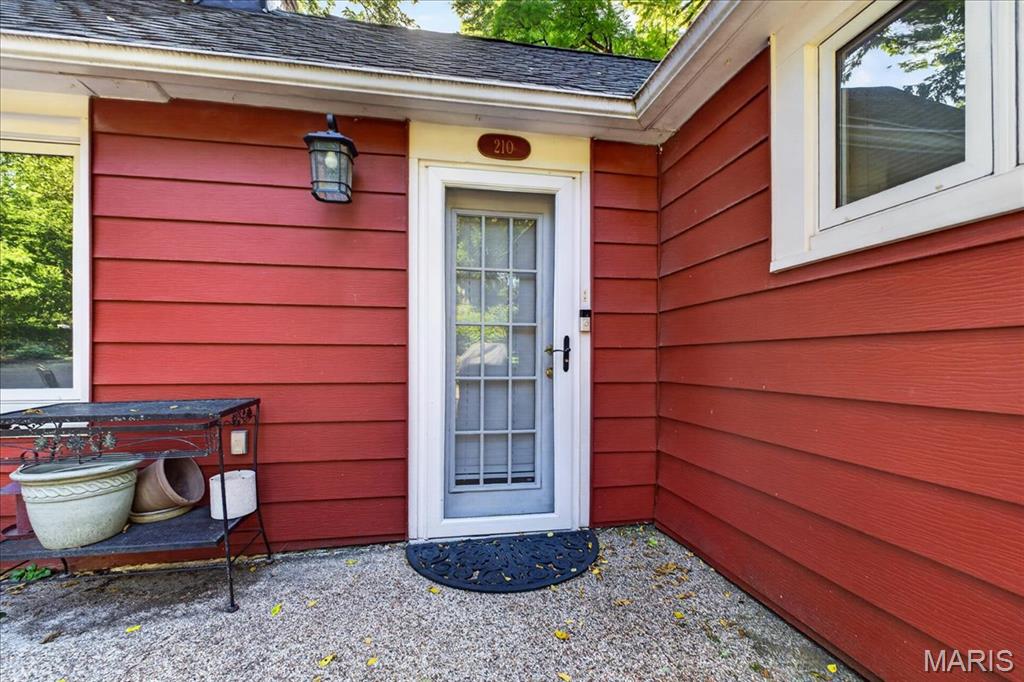 210 Cheney Lane