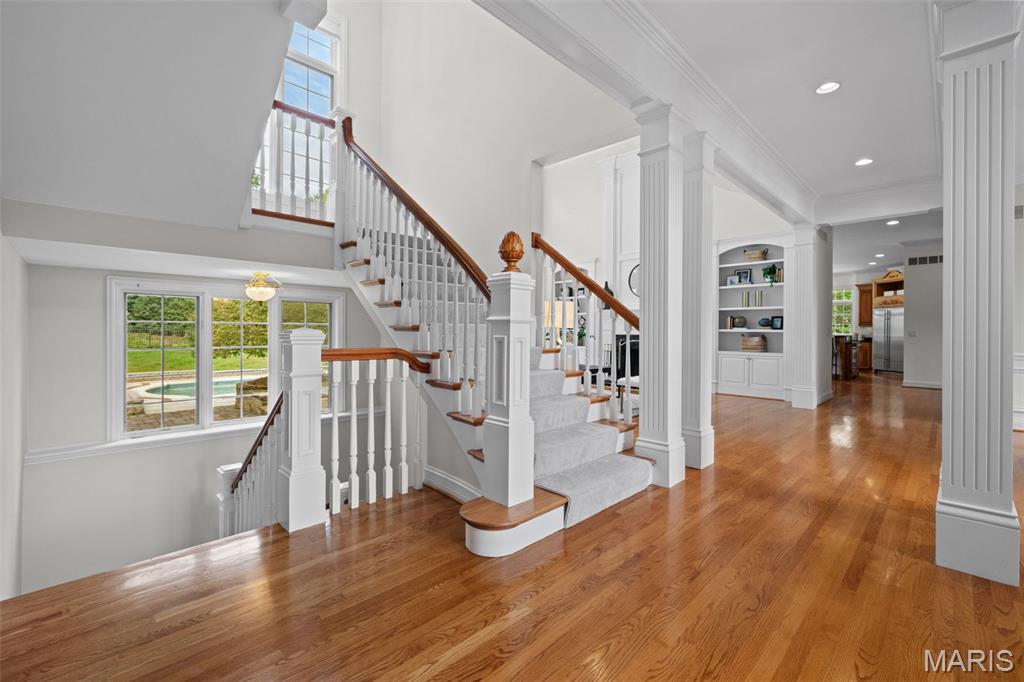 2457 Town And Country Lane