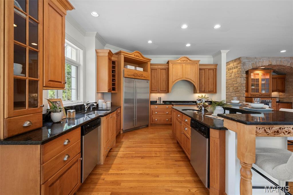 2457 Town And Country Lane