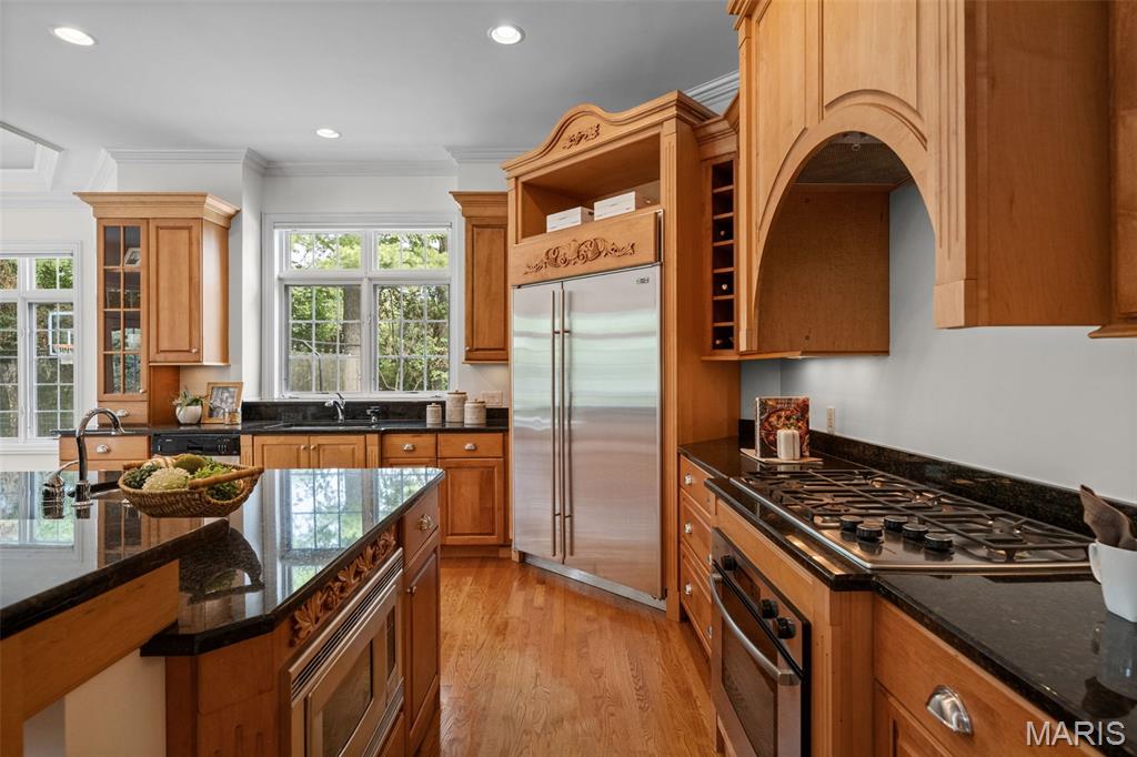 2457 Town And Country Lane
