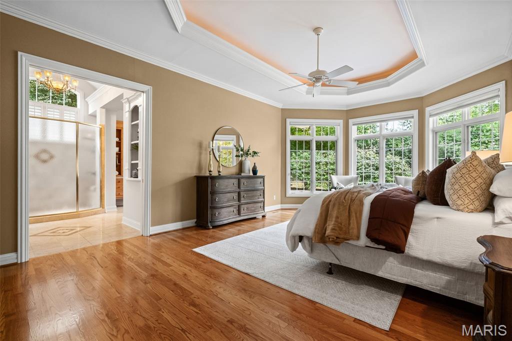 2457 Town And Country Lane