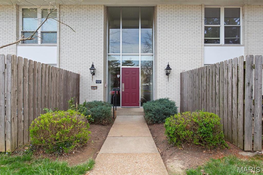 10415 Briarbend Drive Unit: 2