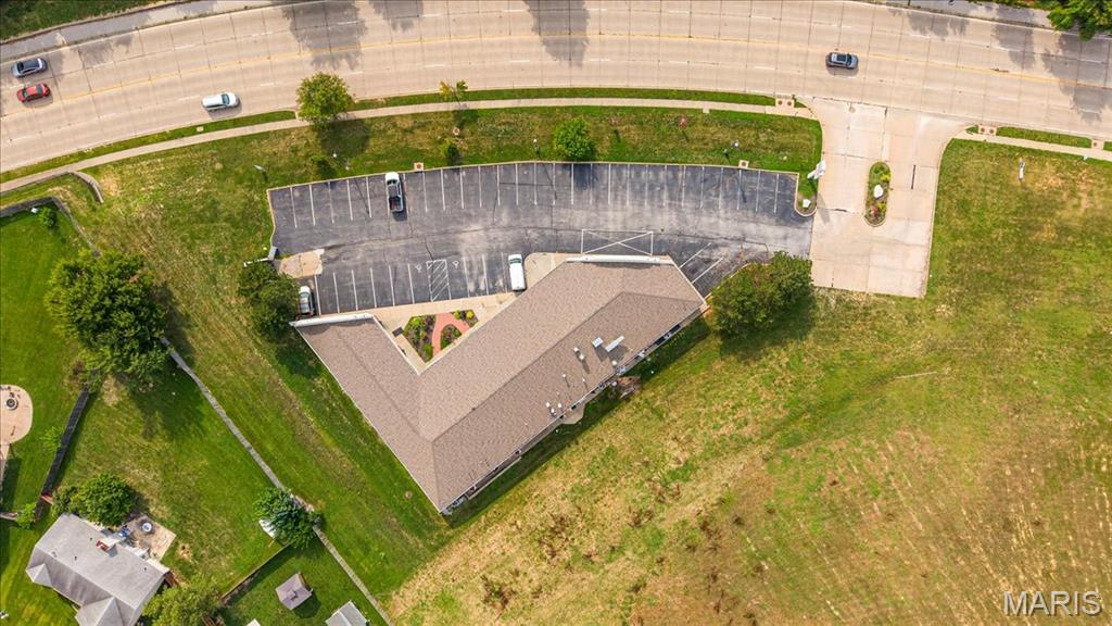 1605 Bryan Road